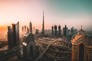 Best eSIM for Dubai & the UAE: Complete Traveler's Guide (2026)